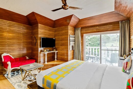 Safari Villa | A Boutique Home Stay