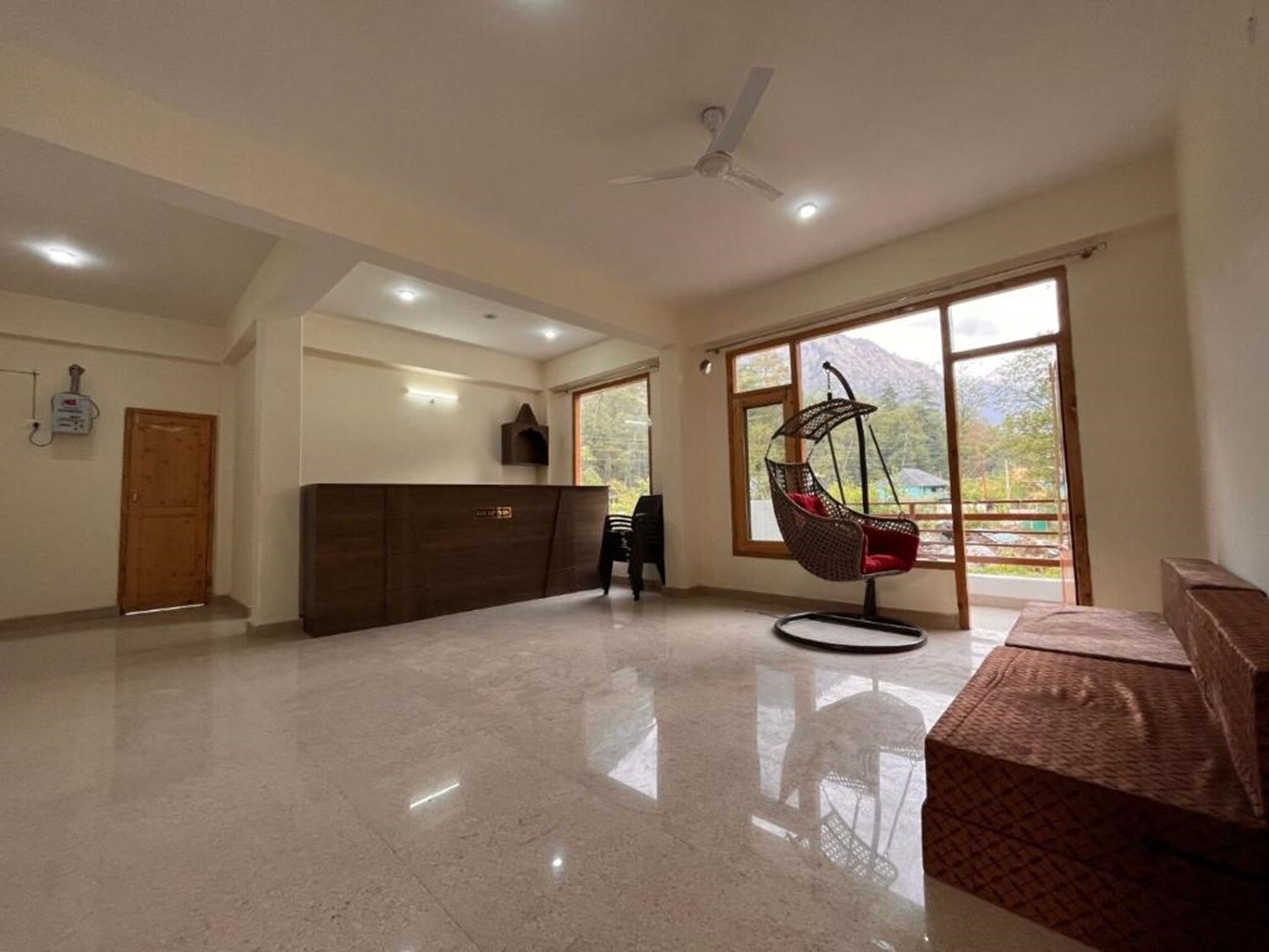 New Panchali Holiday Home