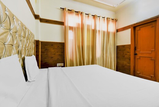 Hotel O Green
