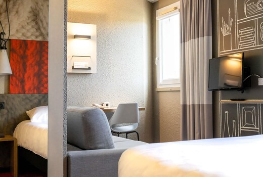 ibis Carcassonne Est La Cit