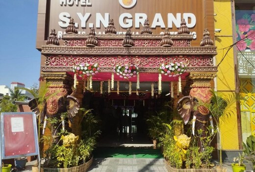 Hotel SYN Grand