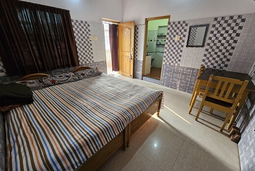Jolly Holiday Homes 450M From Puri Beach