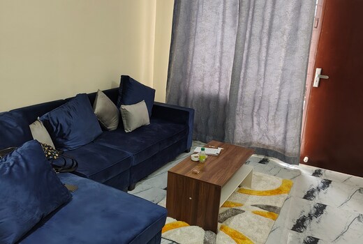 Radha Vintage 2 BNB