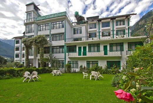 Royal Park Resorts and spa ( A River side Resort )