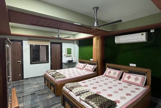 Shree Krishna miracle haveli