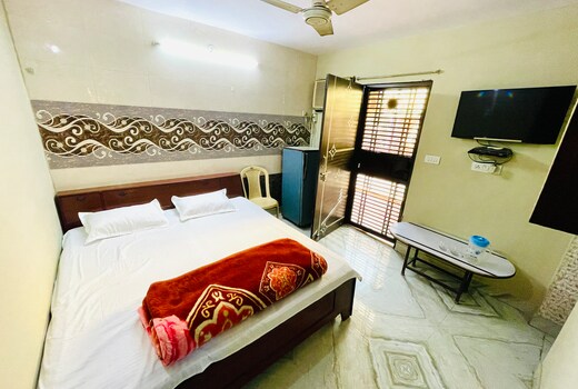 Aman Residency