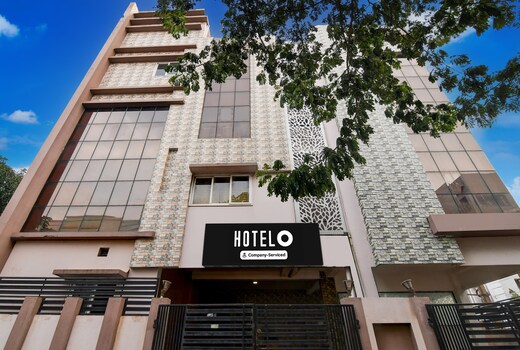 Super Hotel O Cosmopolis Bhubaneswar Formerly Luxury Stay