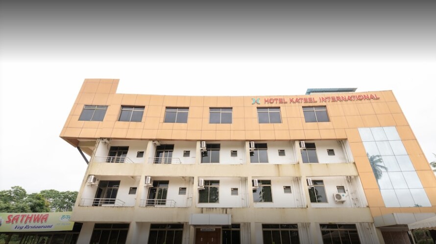 Hotel Kateel International
