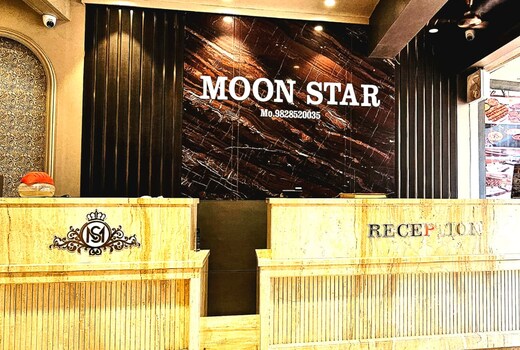 Hotel Moon Star - just 200 meters from Dargah