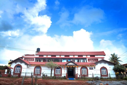 Prarthana Heritage | Rooms & Homely Meals