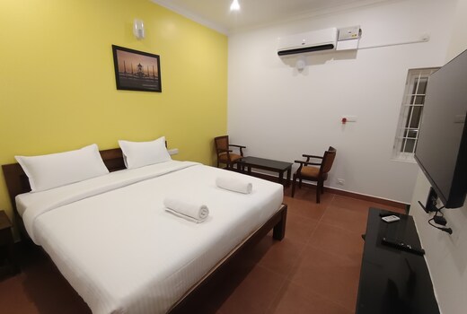 Red Earth Residency
