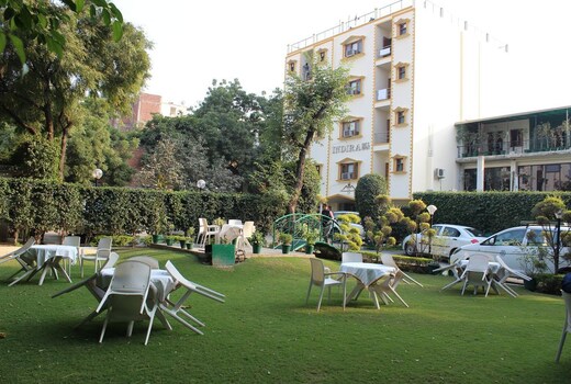 Indira International Inn Vasant Kunj