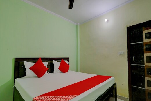 Hotel O Koyal Palace