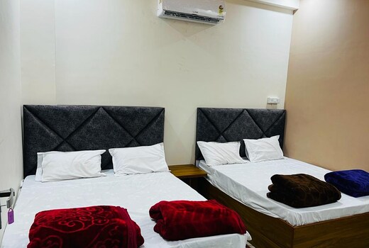 Laxmi Villa Stay Home