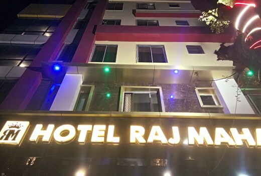 Raj Mahal Hotel & Restaurant