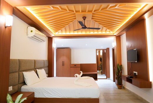 Aranya Jungle Resort