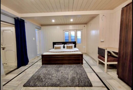 Mussoorie Mountain Glory Villa