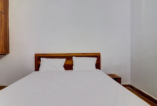 Pitra chaaya hotel and restorent