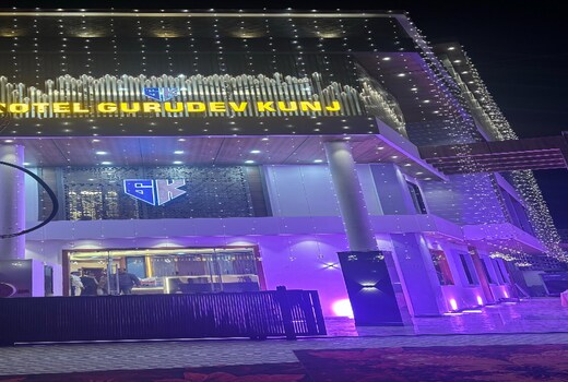 Hotel Gurudev Kunj