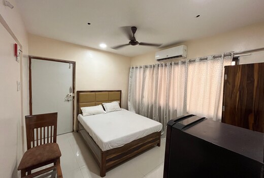 Divine Residency | 1 BHK & Studios | Near Intl Aiport