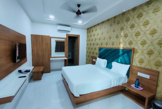 Hotel Rest & Leaf
