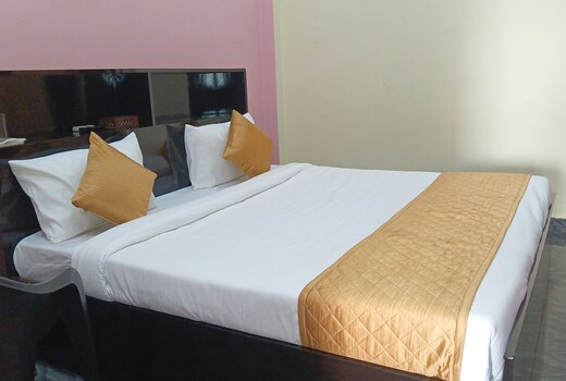 Hotel Priceless Lucknow