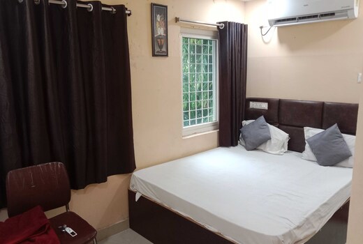 SPOT ON BHARGAV RESIDENCE