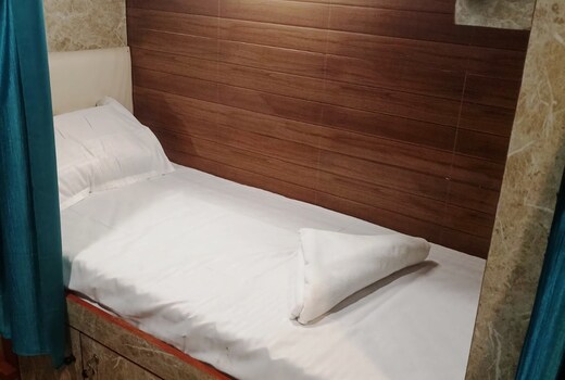 Signature Dormitory