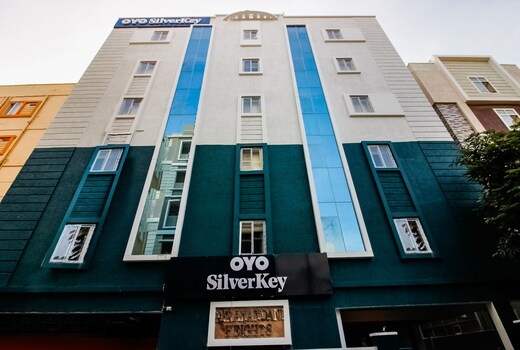 Super Hotel O GACHIBOWLI BESIDE DLF