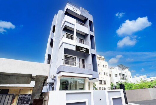 Super Hotel O Manish Nagar