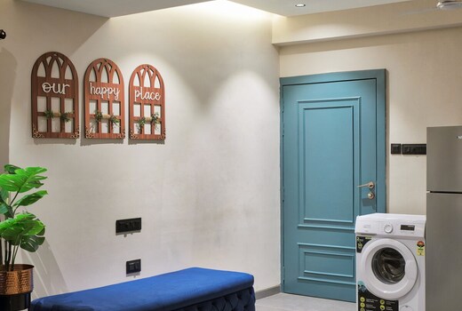 Stylish 1 Bedroom by Tisya Stays