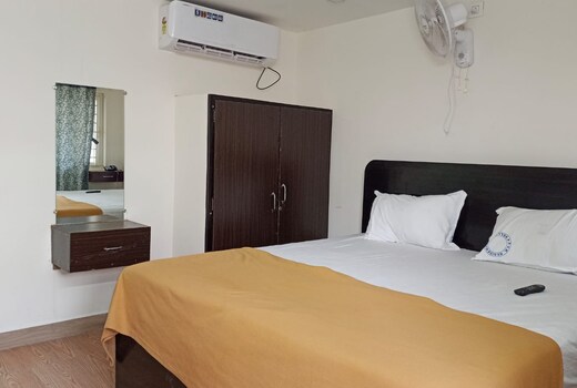 Hotel PVK Residency