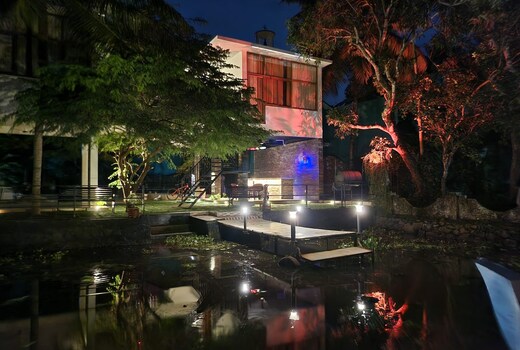Galilee Lakehouse | Private Pool 2 BHK Villa