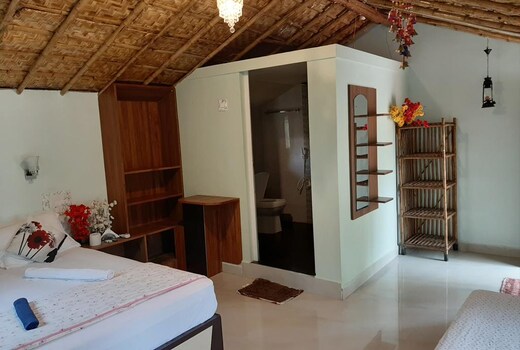 Shankar Homestay