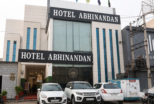 Hotel Abhinandan