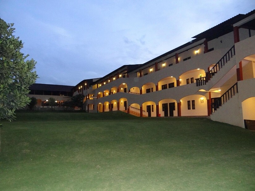 Elim Resort