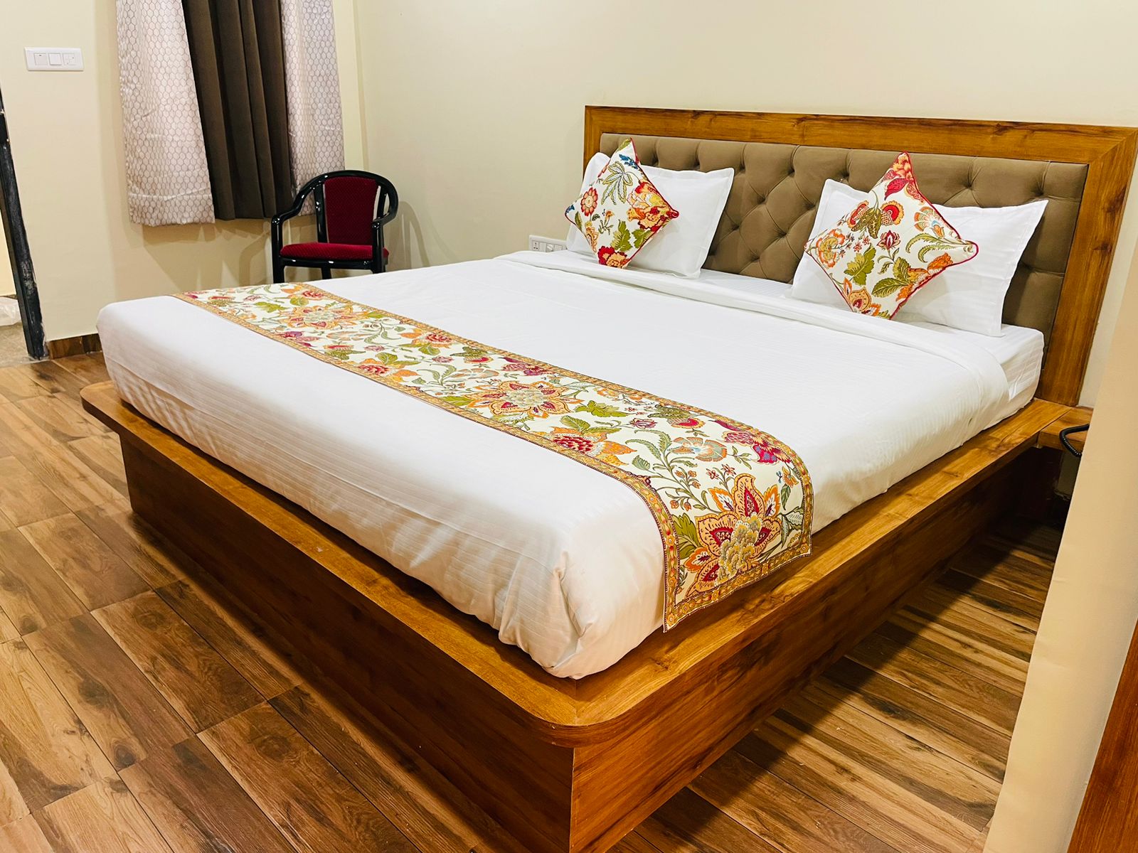 Hotel Saffron