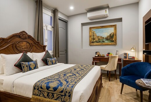 GOLDEN WORLD HOTEL