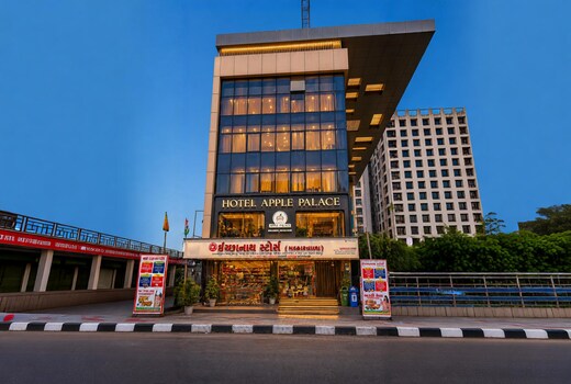 Hotel Apple Palace