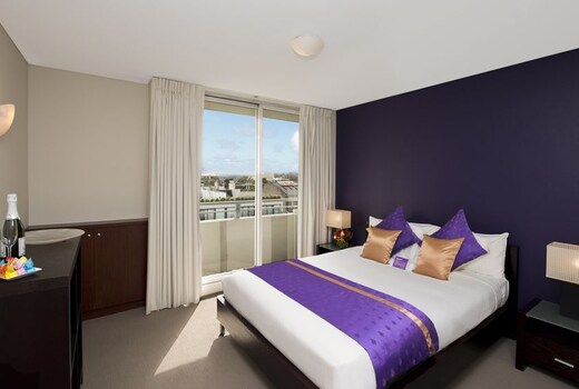 Park Regis Concierge Apartments