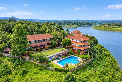 Vistara Resort