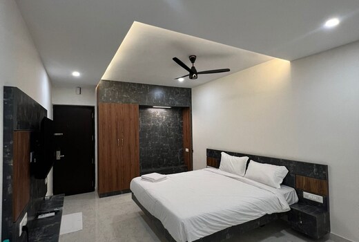 SAN DE Hotels