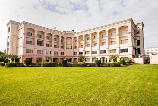 Ark Hotel