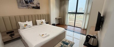 TTURA Kitchen Bar Rooftop & Rooms