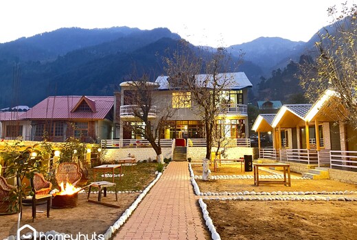 AP Huts Mountain View By Homeyhuts