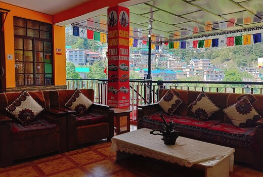 Chhaya Niwas