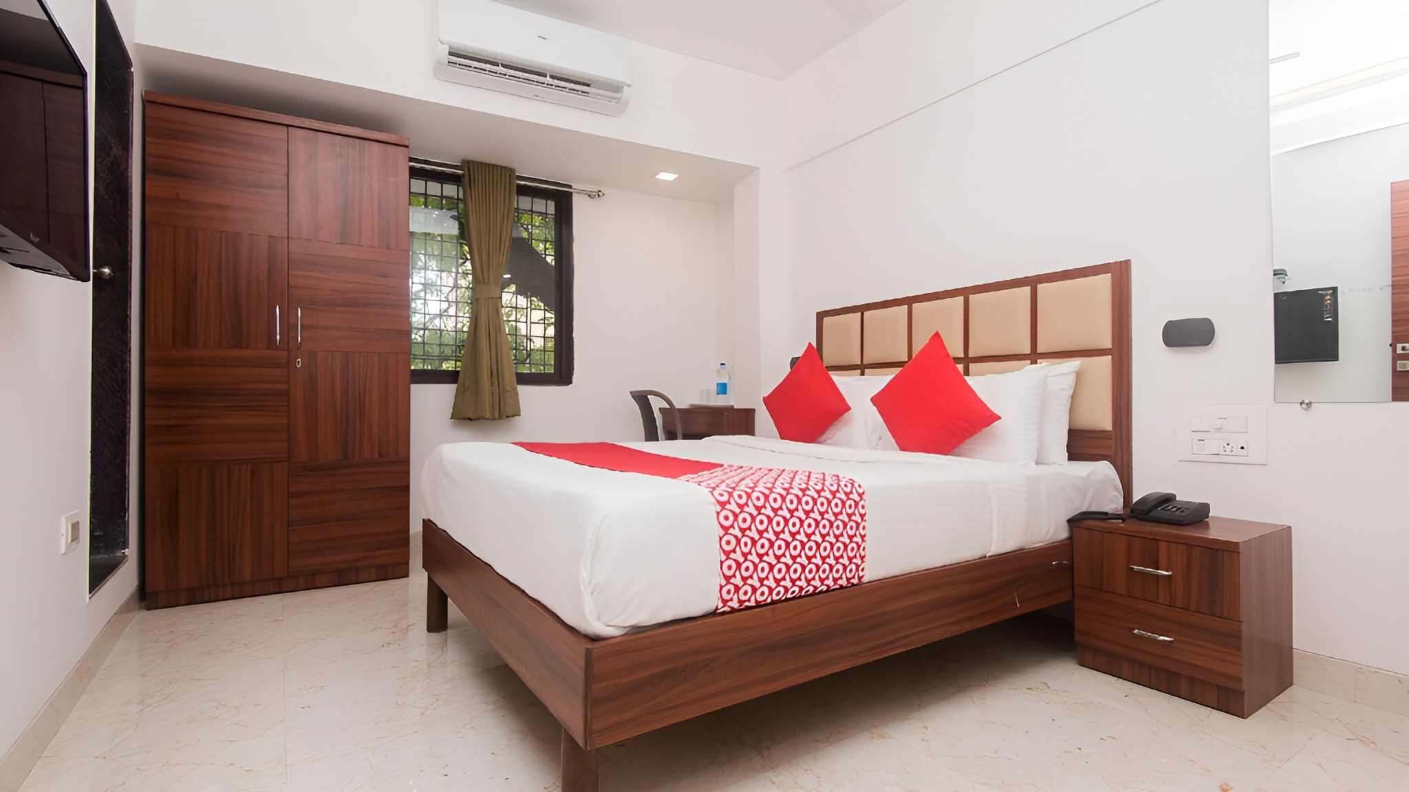 Hotel Grand Plaza