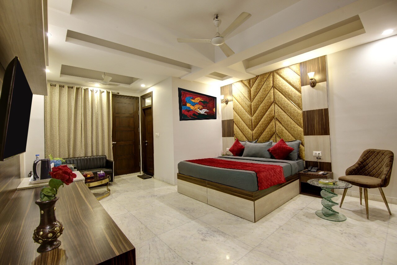 Sonesta Hotel and Apartments