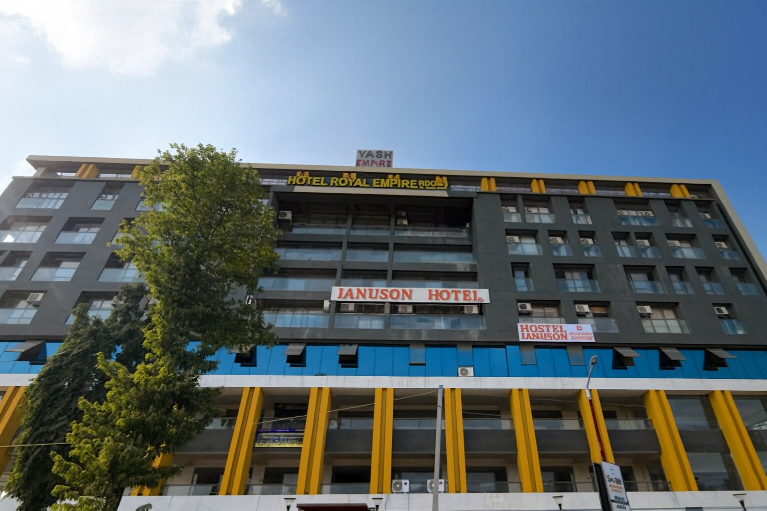 Januson Hotel