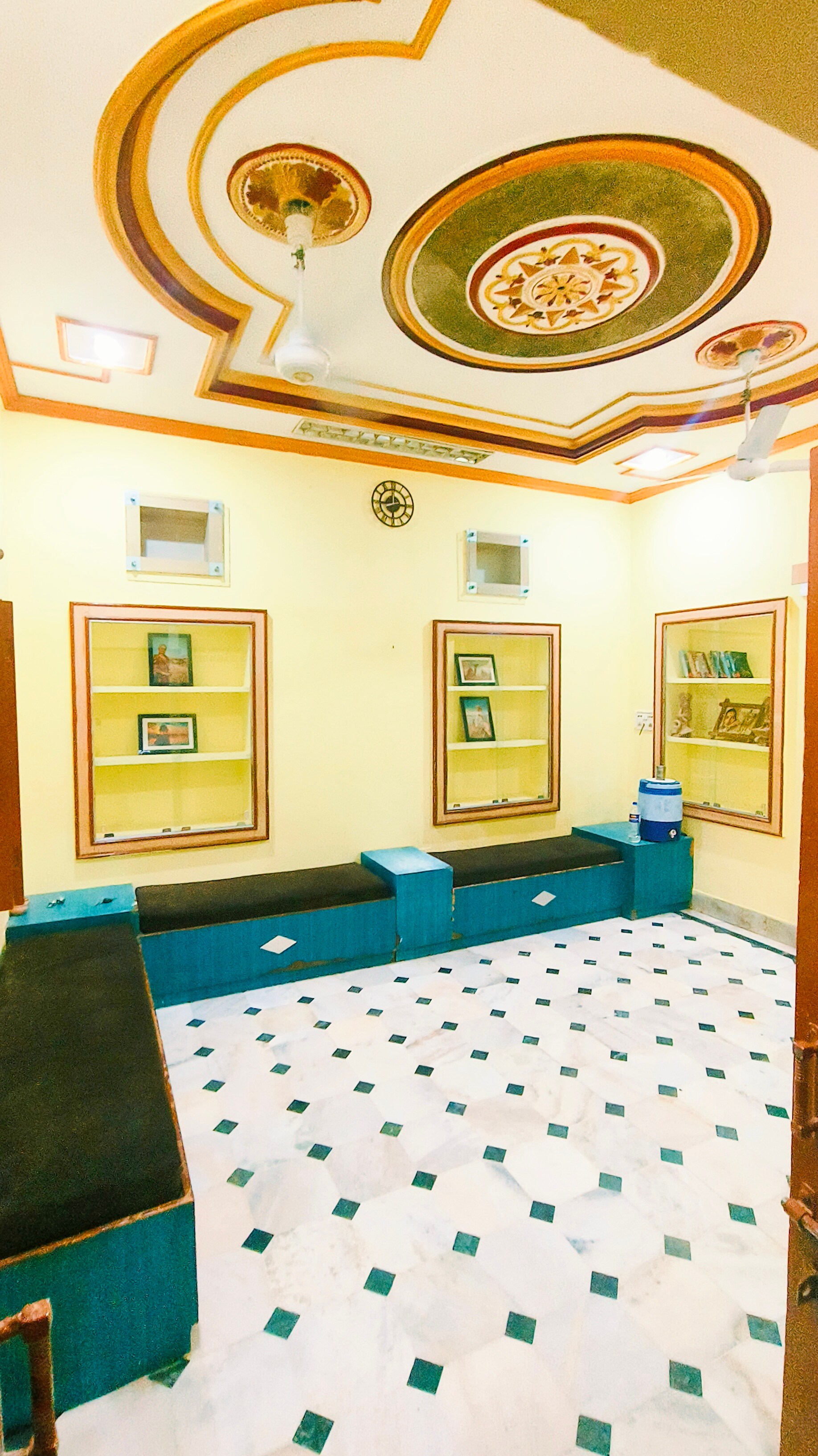 Main gallery